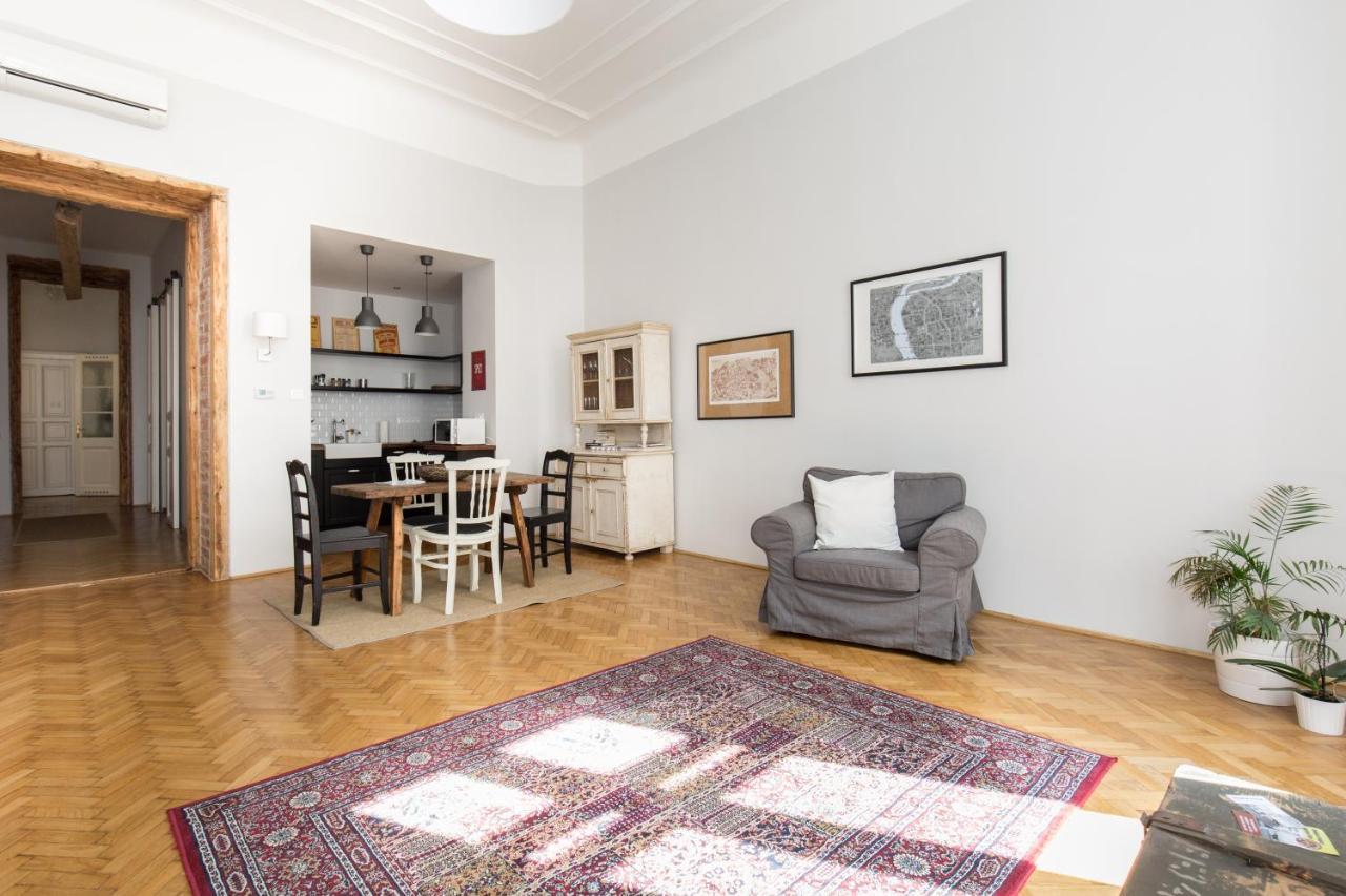 King Rustik & Central Apartment Budapesta Exterior foto